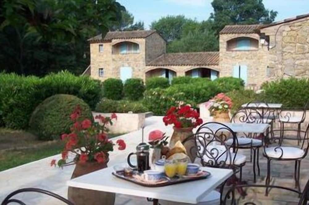 テラス