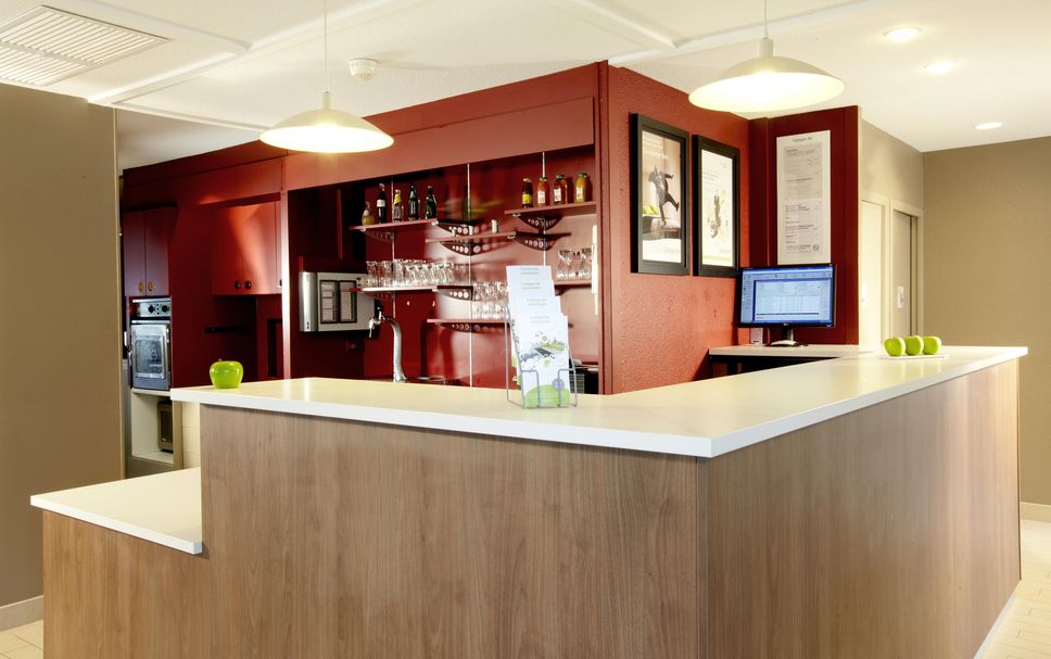 フロントデスク 写真