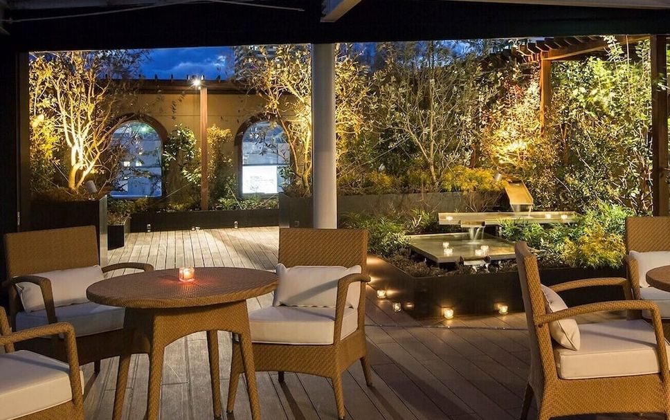 レストラン 写真