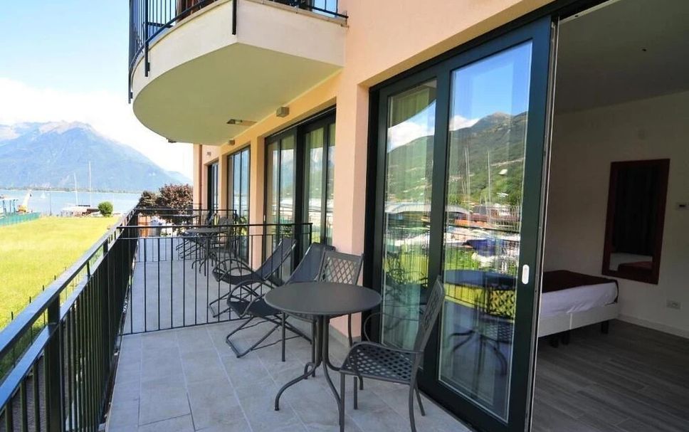 バルコニー 写真