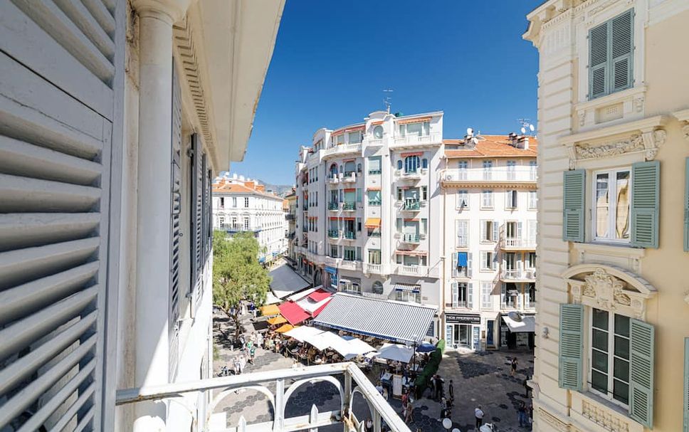 バルコニー 写真