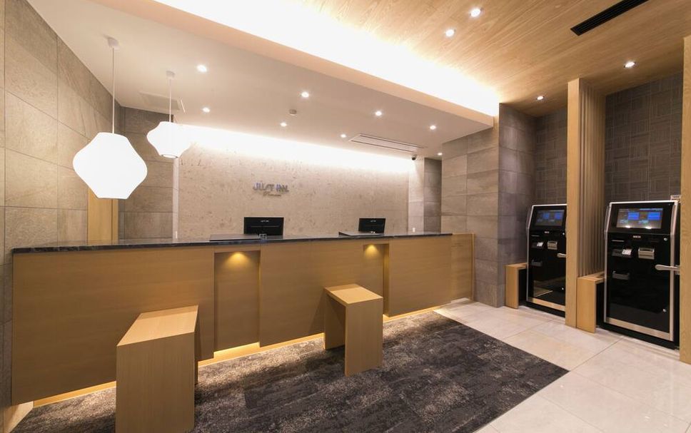 フロントデスク 写真