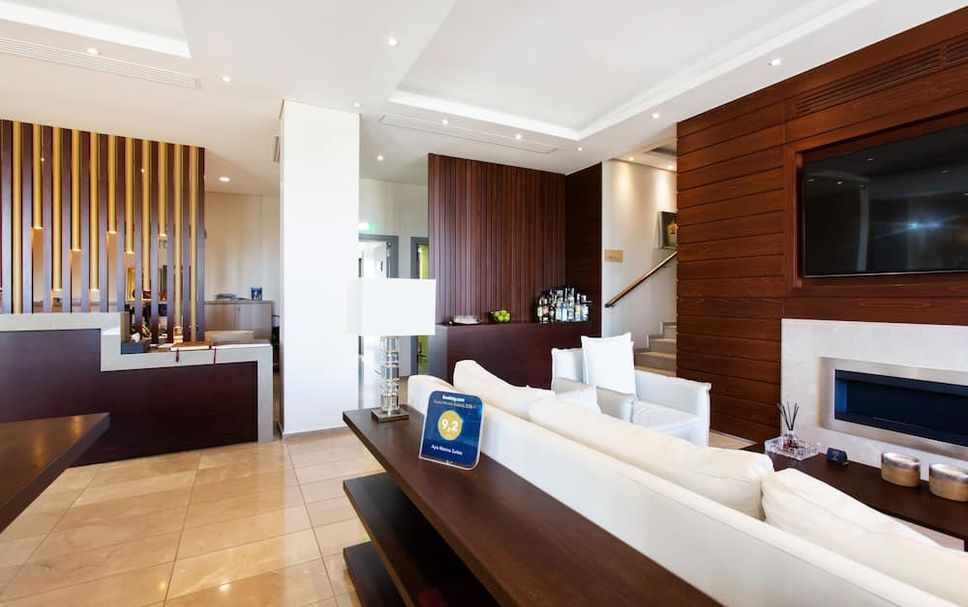 フロントデスク 写真