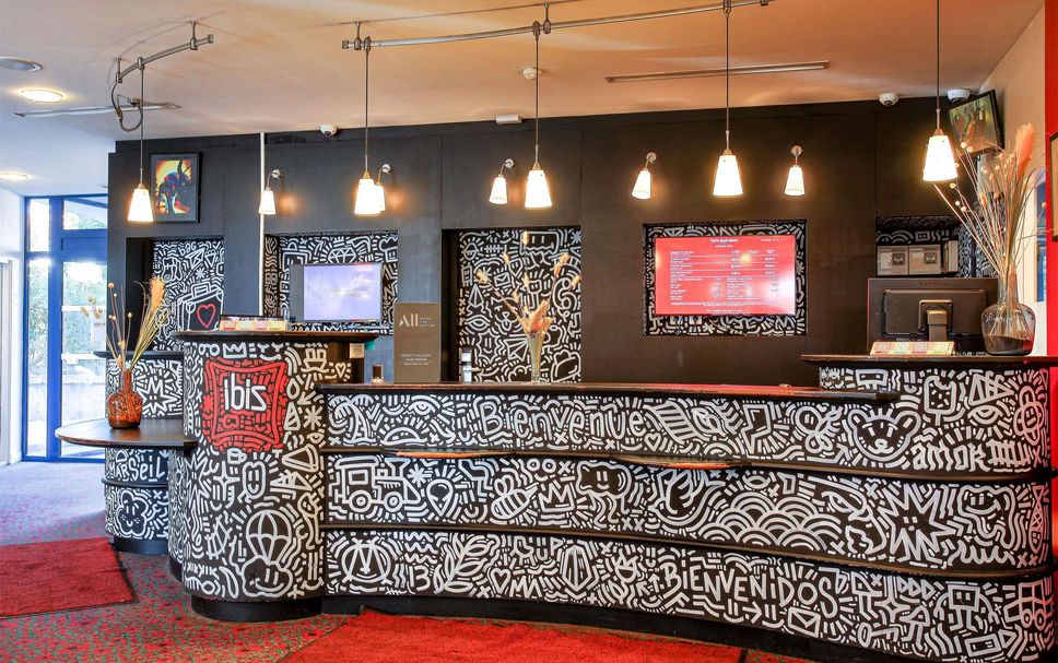 フロントデスク 写真