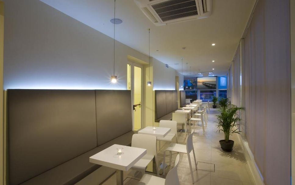 レストラン 写真