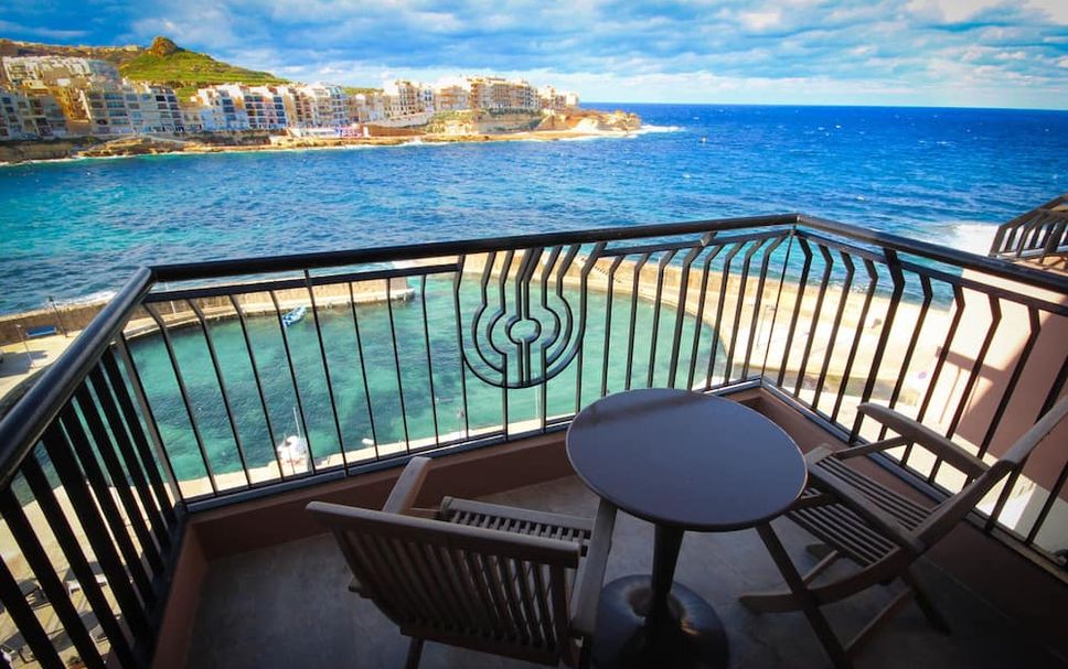 バルコニー 写真