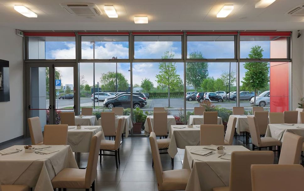 レストラン 写真