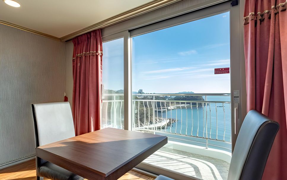 バルコニー 写真