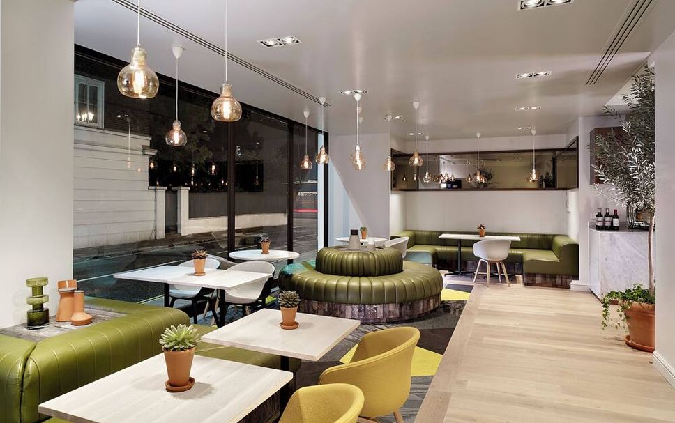 レストラン 写真