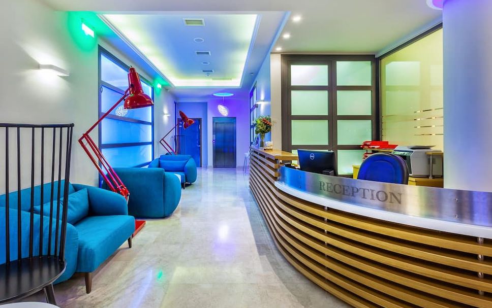 フロントデスク 写真