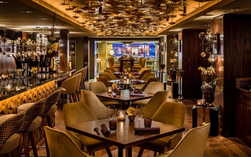 レストラン 写真