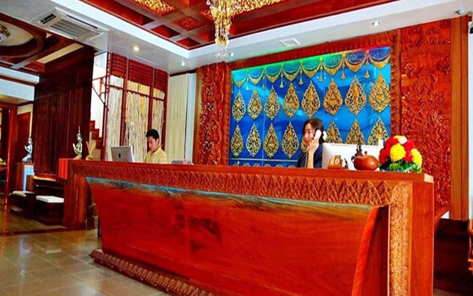 フロントデスク 写真