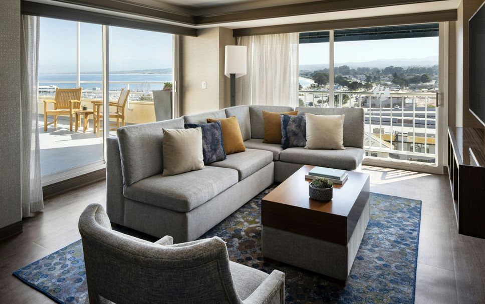 リビングルーム 写真