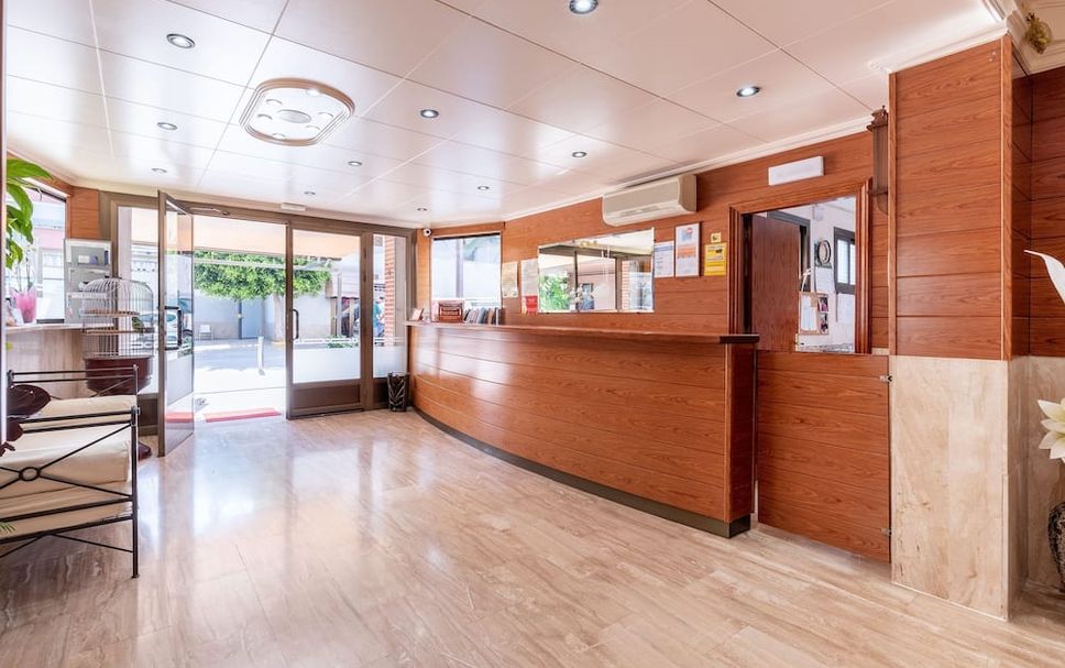 フロントデスク 写真