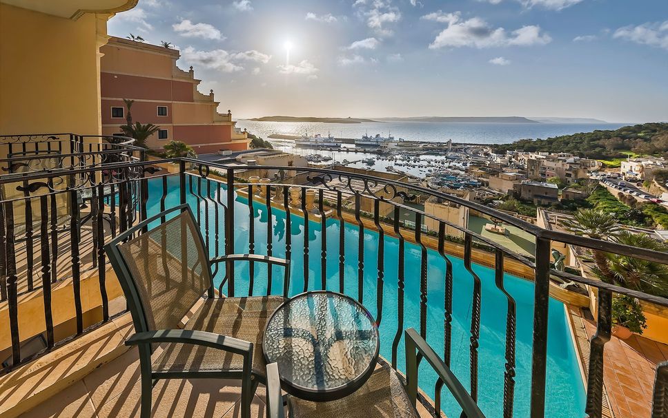 バルコニー 写真