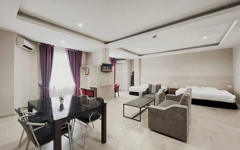 ダイニングルーム 写真