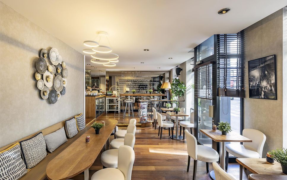 レストラン 写真