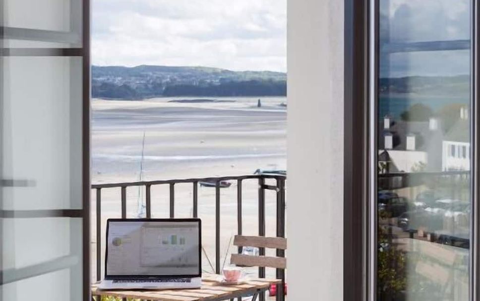 バルコニー 写真