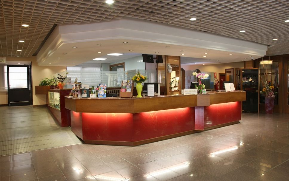 フロントデスク 写真