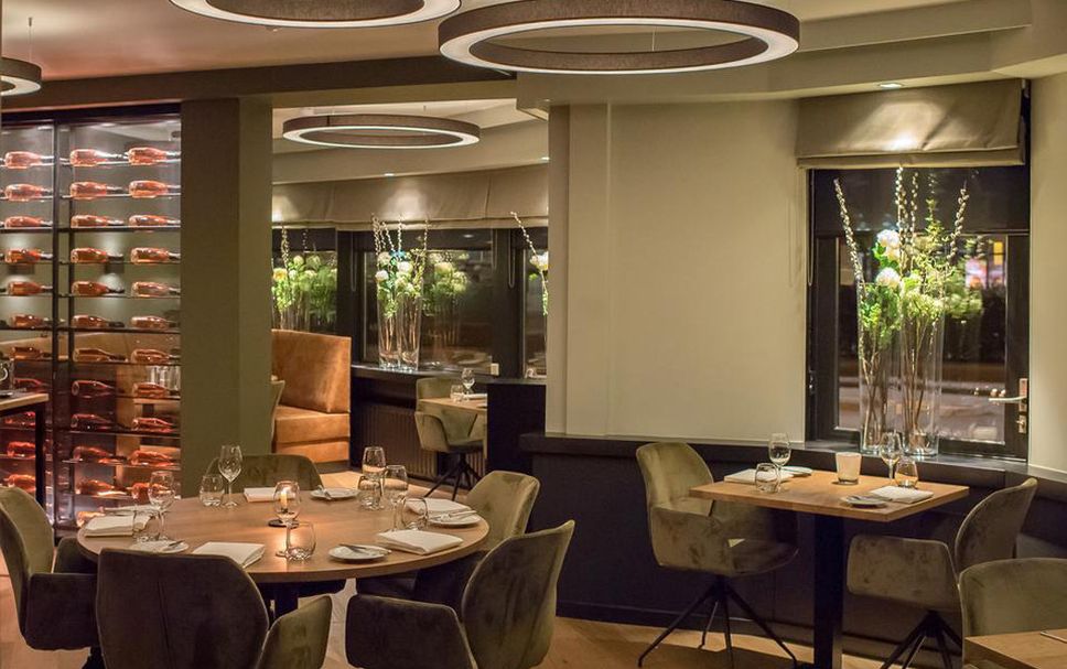 レストラン 写真