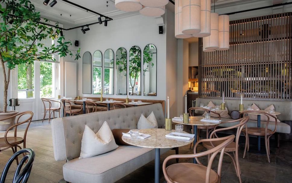 レストラン 写真