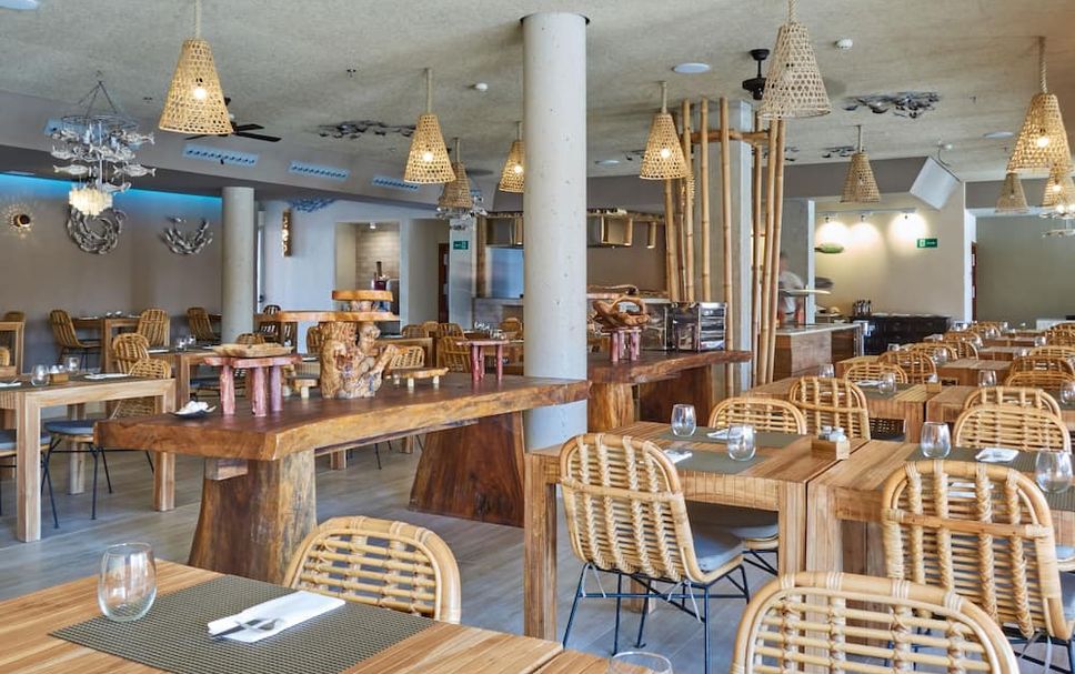 レストラン 写真