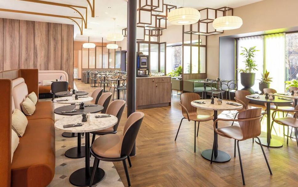 レストラン 写真