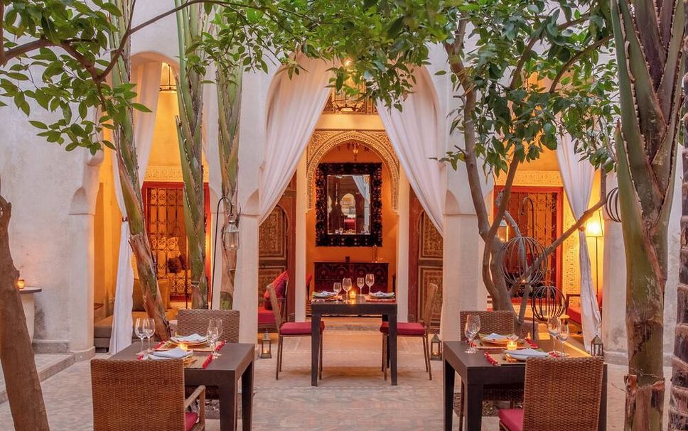 レストラン 写真