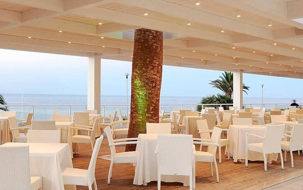 レストラン 写真