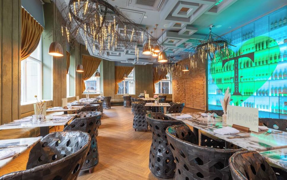 レストラン 写真