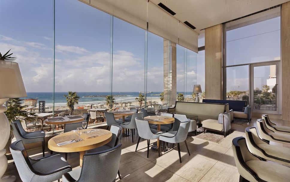 レストラン 写真