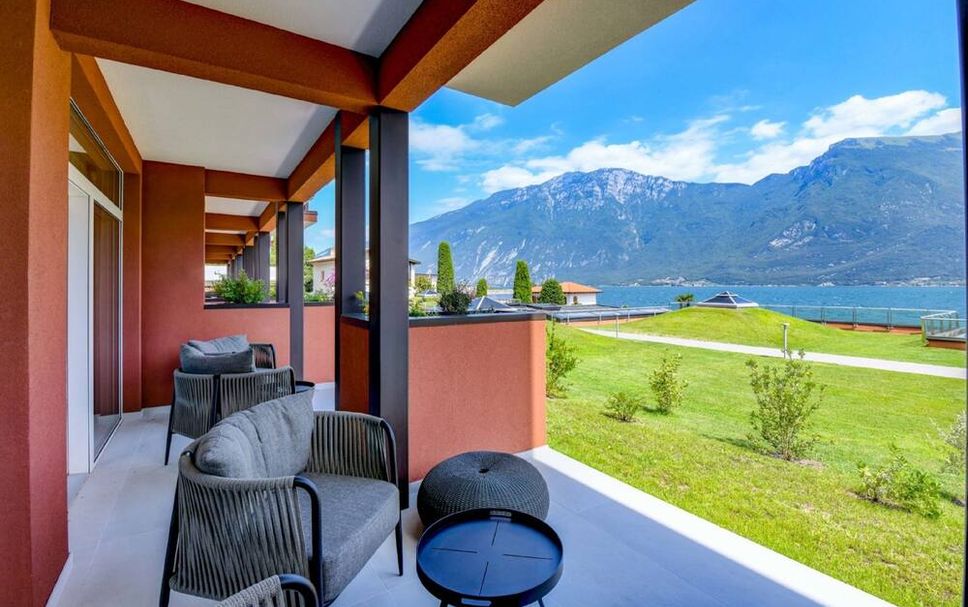 バルコニー 写真