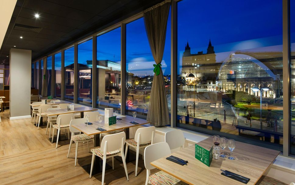 レストラン 写真