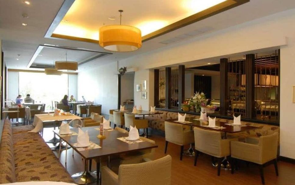 レストラン 写真