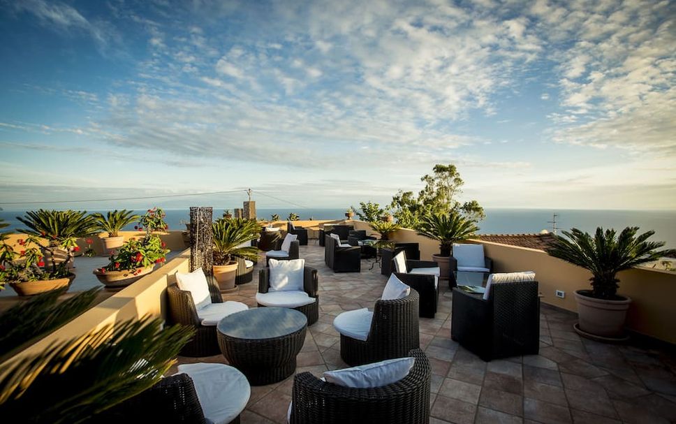 バルコニー 写真