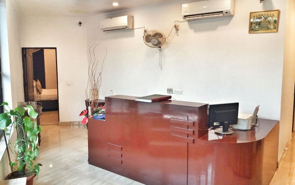 フロントデスク 写真