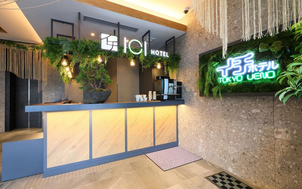 フロントデスク 写真