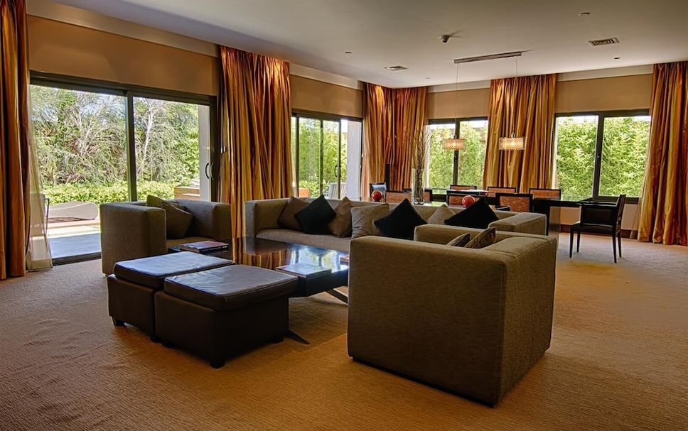 リビングルーム 写真