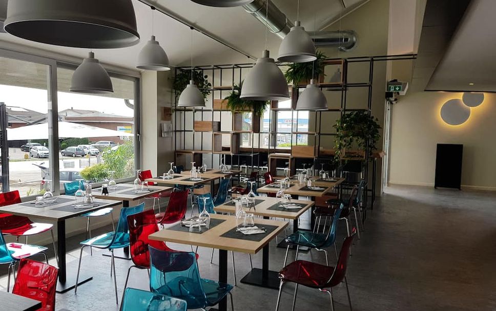 レストラン 写真