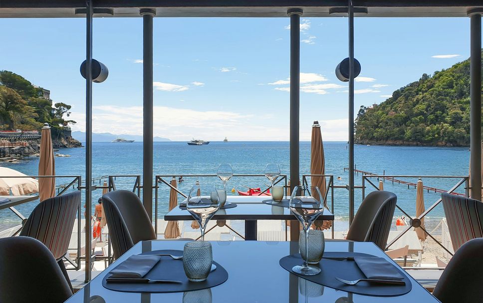 レストラン 写真