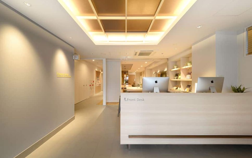 フロントデスク 写真