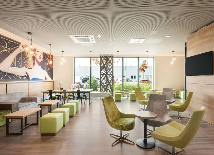 ラウンジ 写真