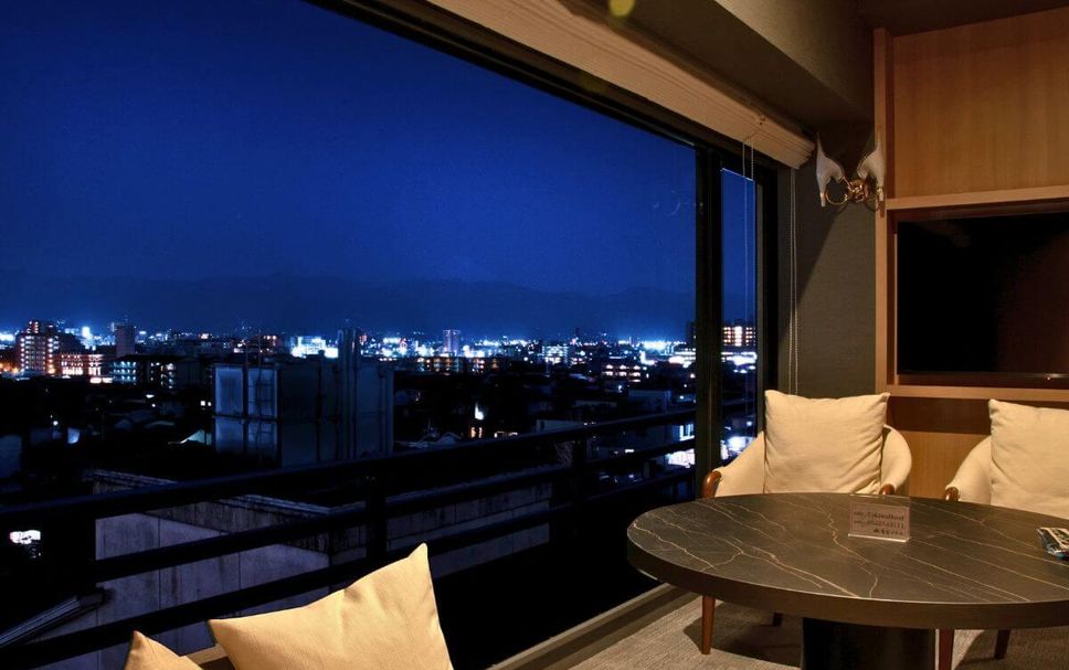 バルコニー 写真