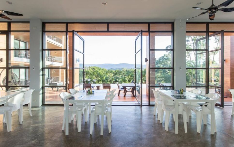 レストラン 写真