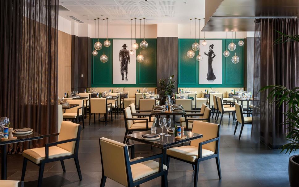 レストラン 写真