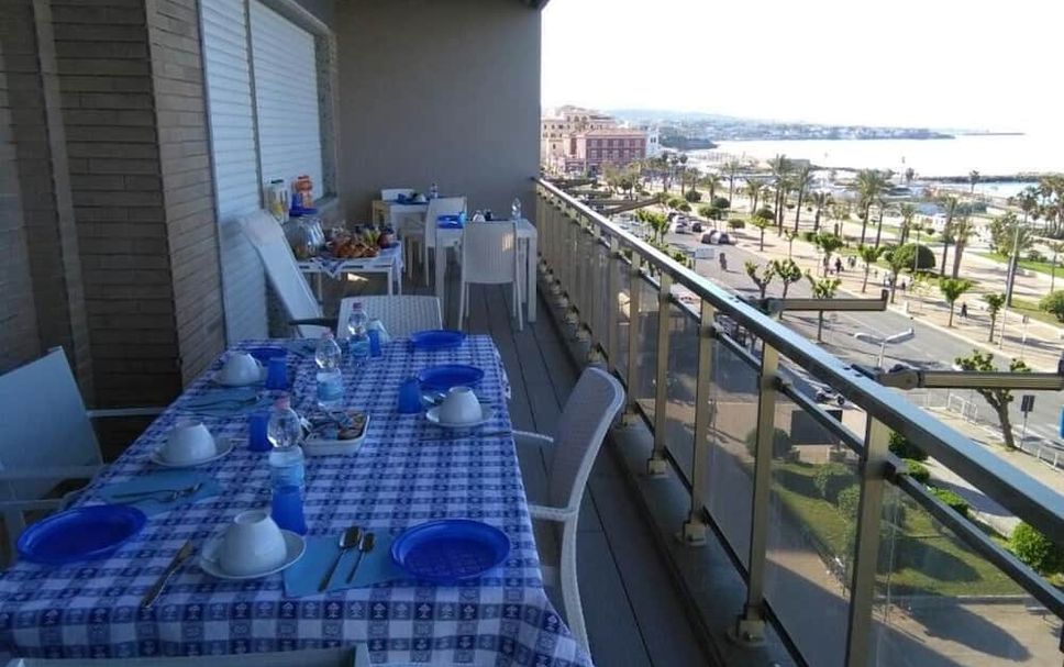 バルコニー 写真