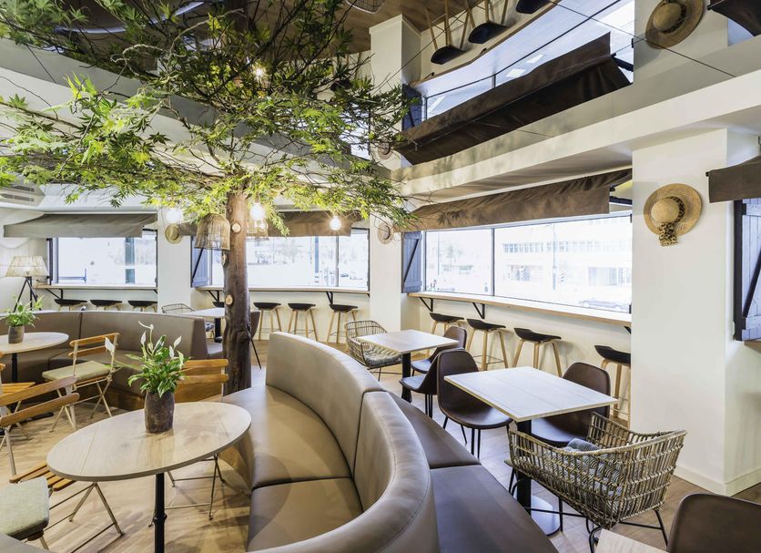 レストラン 写真