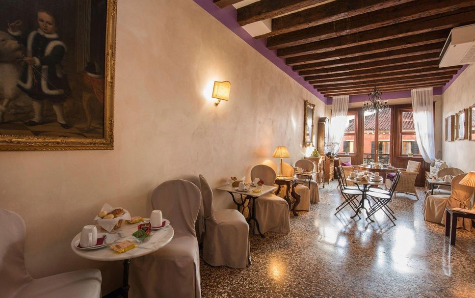 レストラン 写真