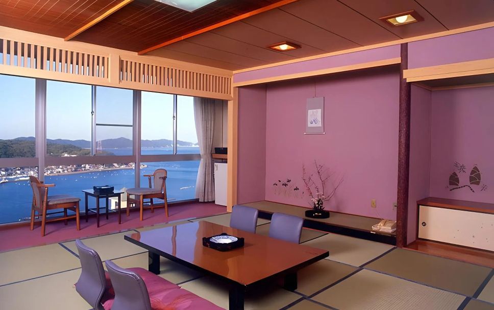 ダイニングルーム 写真