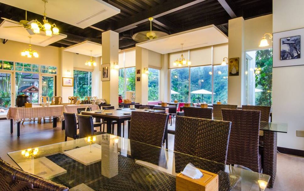 レストラン 写真